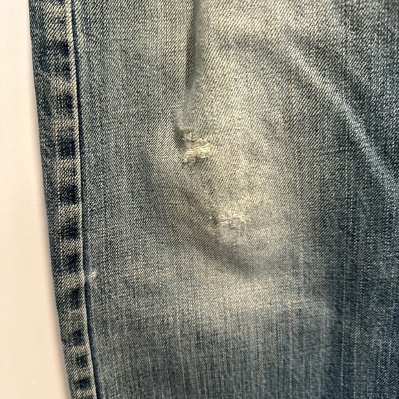 Levi's Y2K 514 Men's Jeans 34x30 Straight Leg Distressed Medium Wash. 5 Pocket. - Picture 9 of 16